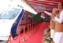 PM Narendra Modi Flags Off the Most awaited Vande Bharat Express in Bhopal Hon'ble Prime Minister Shri Narendra Modi flagging off New Vande Bharat Express in Telangna /Image from Twitter