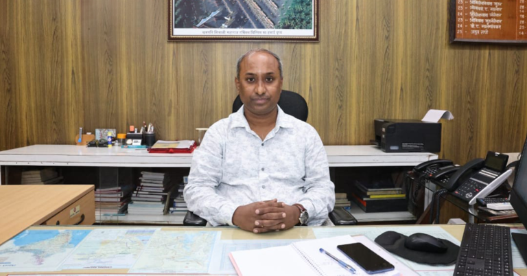 Dr Shivraj Manaspure Assumes Role as Chief Public Relations Officer at Central Railway