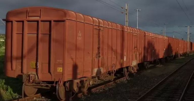 Indian Railways likely to Procure 60,000 Wagons to Boost Freight Traffic Share