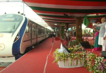 PM Inaugurates Two Vande Bharat Trains, Boosting Connectivity in UP & Rajasthan PM Modi flagging of Vande Bharat Express Train