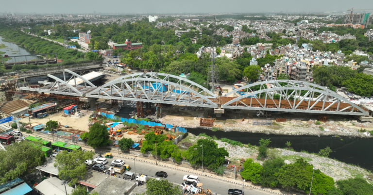 Installation of Two Special Steel Spans Completed in Kondali, Delhi for RRTS Corridor