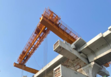 Pune Metro Line 3 Update: First Overhead L-Girder Lifted at Balewadi Stadium First overhead L-Girder lifted at Balewadi Stadium on Pune Metro Line 3