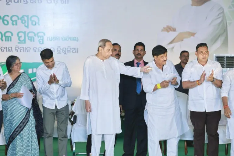 CM Naveen Patnaik Lays Foundation Stone for Bhubaneswar Metro CM Naveen Patnaik Lays Foundation Stone for Bhubaneswar Metro