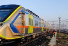 Meerut Metro trainset