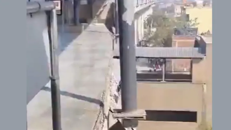 Boundary Walls of Delhi Metro’s Gokulpuri Station on the Pink Line Collapses Boundary Walls of Delhi Metro’s Gokulpuri Station on the Pink Line Collapses