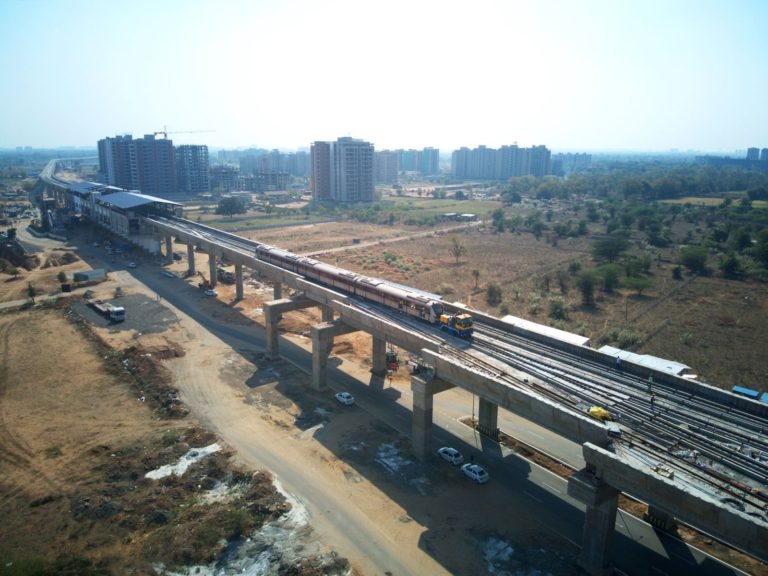 Union Cabinet Approves ₹1,067.35 Crore Ahmedabad Metro Extension to Connect GIFT City