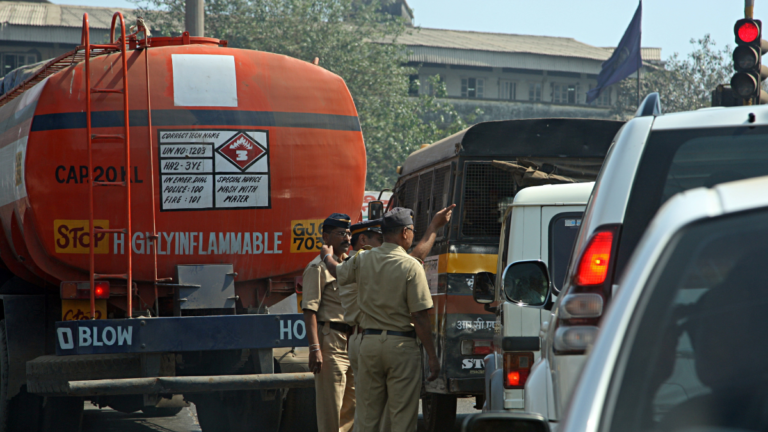 Dadar Metro Station Construction Begins: Traffic Diversions Implemented from April 25