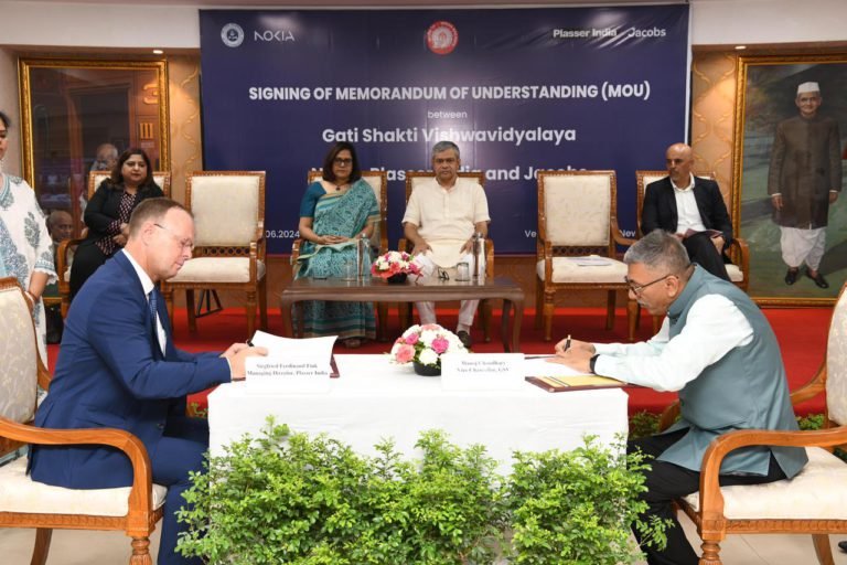 Plasser India Signs Memorandum Of Understanding with Gati Shakti Vishwavidyalaya