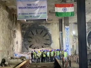 Surat Metro: TBM Tapi Achieves Breakthrough at Central Warehouse Station