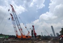 Kolkata Metro: Construction of 170m Long D-Wall completed at Victoria Metro Station D-Wall Construction at Victoria Metro Station