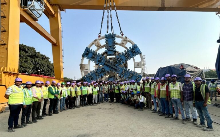 KPIL – Gulermak JV Lowers Their 1st TBM At Rawatpur For Kanpur Metro Line 2
