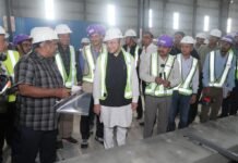 Bullet Train Project: Railway Minister Inspected Slab Track System In Surat union minister inspected J slab track system