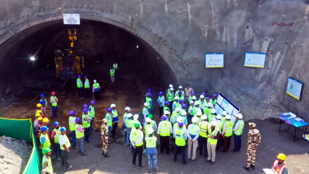 Excavation work on mountain tunnel no. 5 Jalsar Palghar district 3