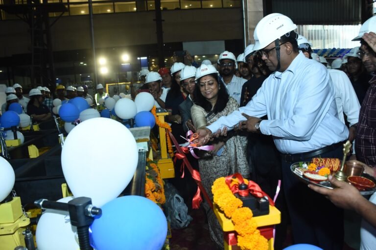 Titagarh-BHEL Unveils Production Line of Vande Bharat Sleeper Train Titagarh-BHEL Unveils Production Line of Vande Bharat Sleeper Train