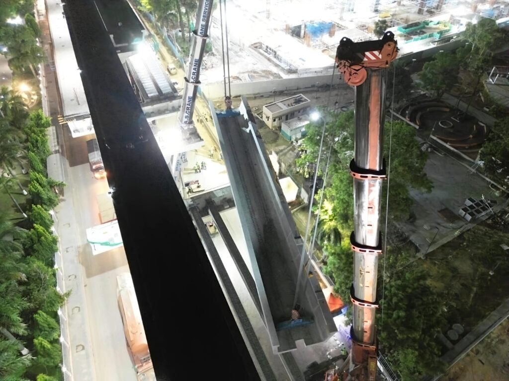 India’s First 33.33m U-Girder Erected by CMRL in Chennai Metro Phase 2 1 GsancQ0a8AA9kpF