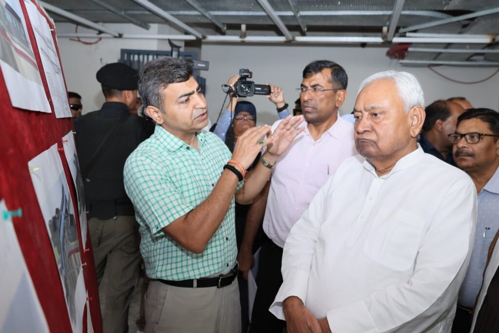 Chief Secretary Inspects Patna Metro’s Priority Corridor 5 GtKes15bMAYUYLg