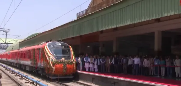 PM Modi Launches First Vande Bharat Train for Kashmir 2 Screenshot 2025 06 06 124710
