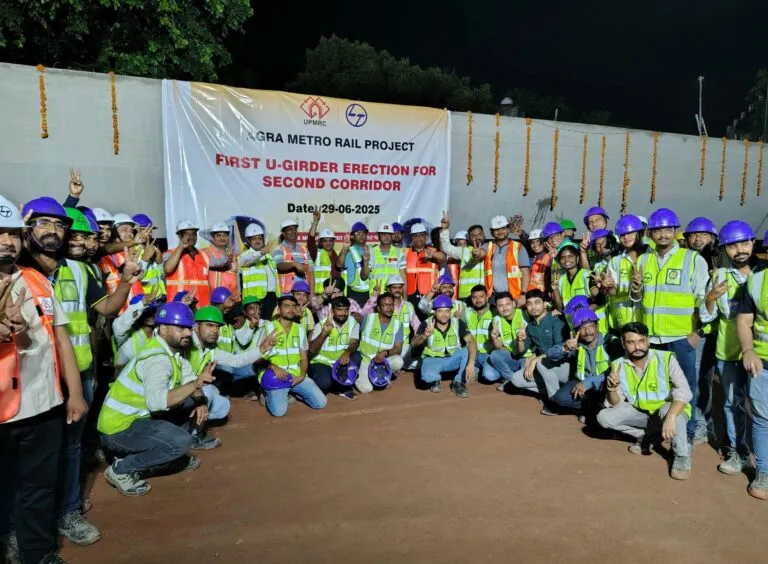 L&T Installs 1st U-Girder for Agra Metro’s Corridor 2