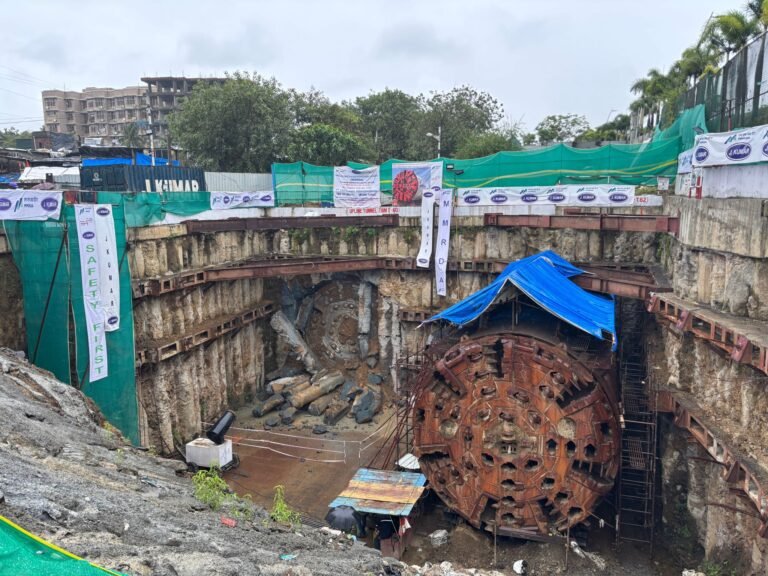 Mumbai Metro: TBM Dhruv Achieves Breakthrough at Airport Colony Shaft for Line-7A Mumbai Metro: TBM Dhruv Achieves Breakthrough at Airport Colony Shaft for Line-7A
