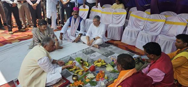 Railway Minister Lays Foundation Stone for Karpoorigram Station Redevelopment in Bihar 1 image002GDJE