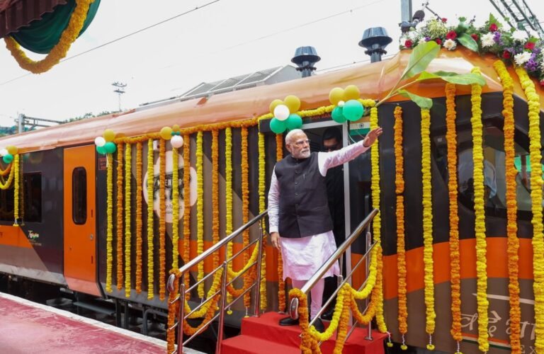 PM Modi Flags off 3 New Vande Bharat Trains PM Modi Flags off 3 New Vande Bharat Trains