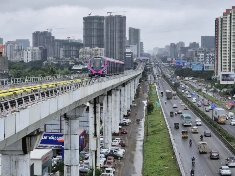 CM Fadnavis pushes feasibility study for Dive Ghat twin tunnel Metro and road link to Purandar Airport