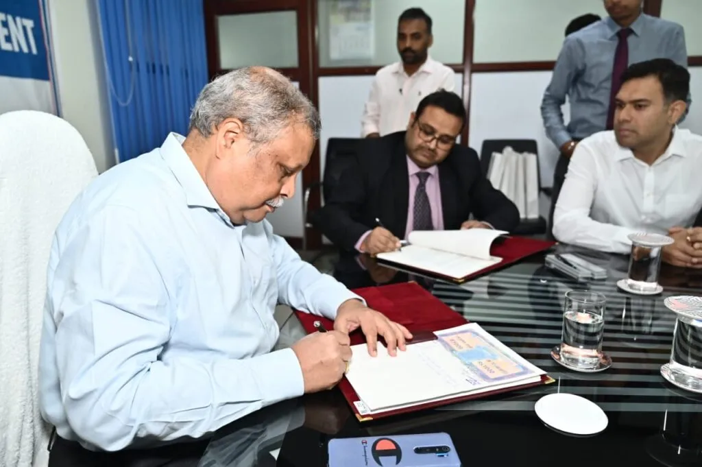 IRFC Executes Refinancing for Bhartiya Rail Bijlee Company 2 WhatsApp Image 2025 08 21 at 14.43.25 a0df9e2b