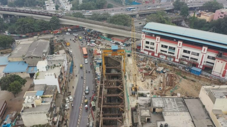 DMRC Completes Tunneling Work Under Red Line at Pulbangash