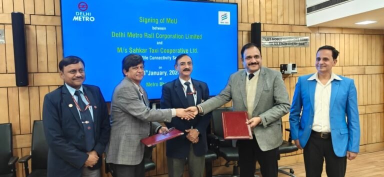 DMRC to Introduce Integrated Last Mile Connectivity Services in Collaboration with Sahkar Taxi Cooperative Ltd. 