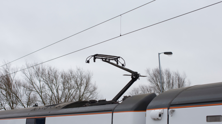 Wabtec Secures Major Pantograph Contracts for Metro and Rail Projects