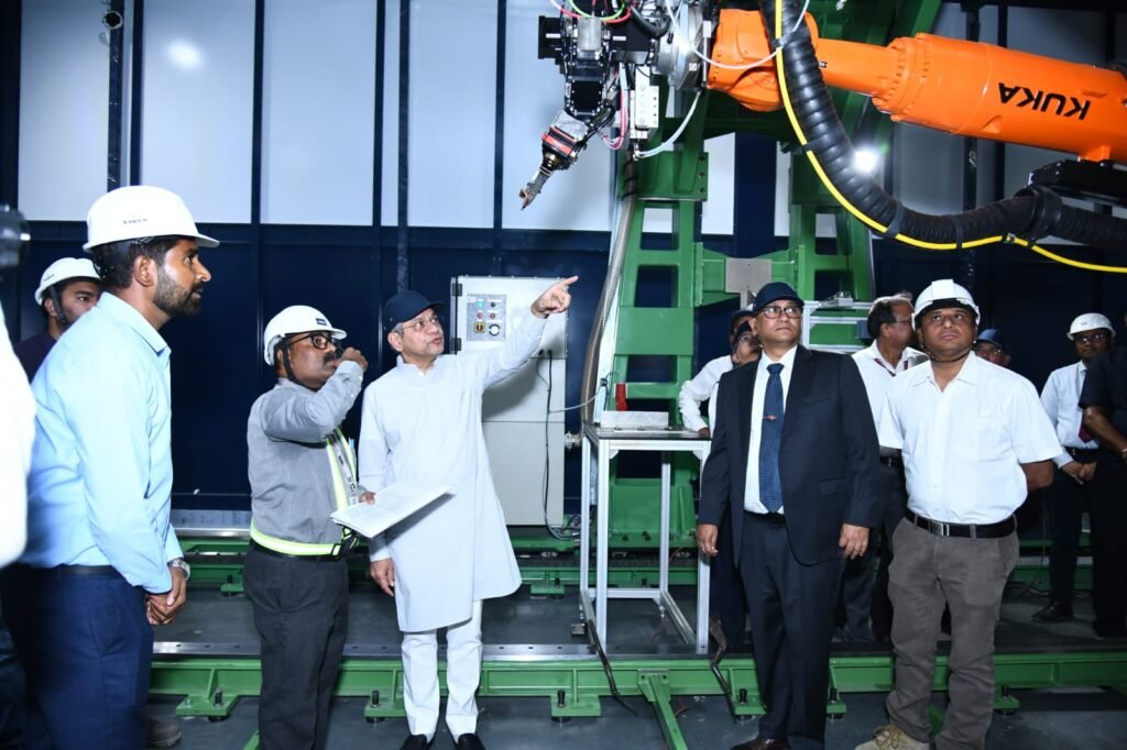 WhatsAppImage2026 04 25at16.58.53BWTK