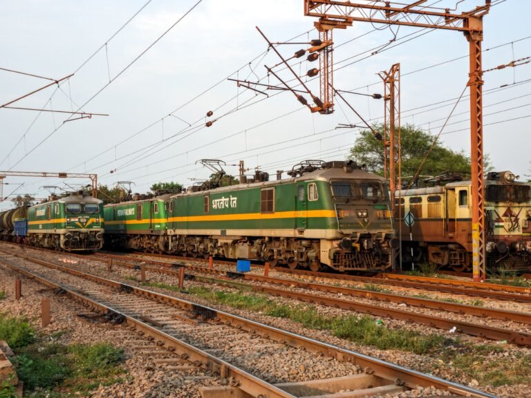 Maharashtra Railway Infrastructure gets major boost : New lines, doubling existing tracks, and increasing overall capacity Maharashtra Railway Infrastructure gets major boost : New lines, doubling existing tracks, and increasing overall capacity