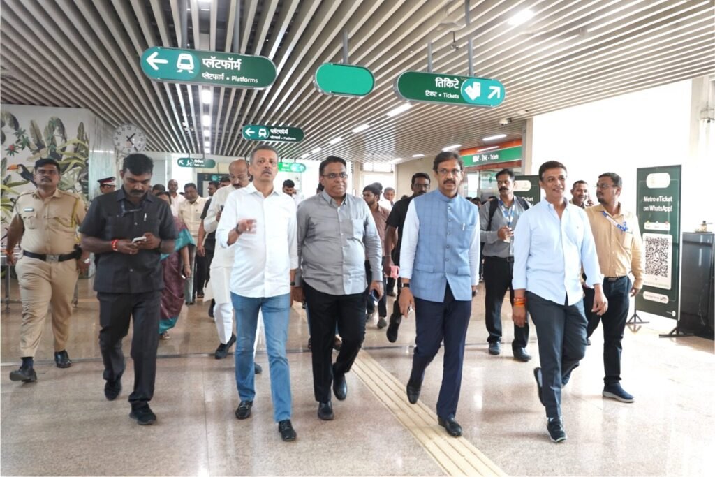 Nagpur Metro Maharashtra committee review